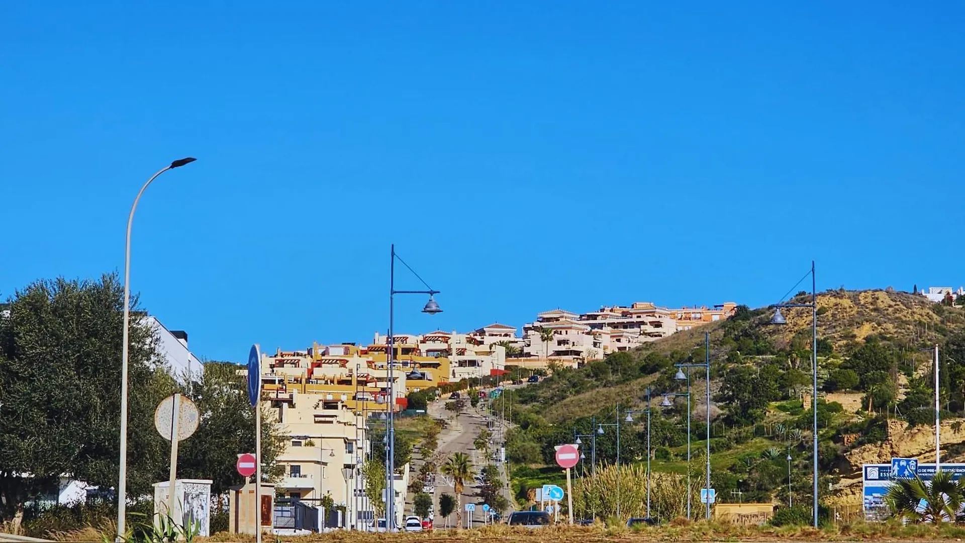 Costa Brisas Apartment Almayate Alto