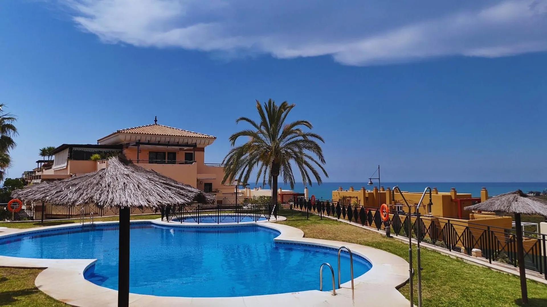 Costa Brisas Apartment Almayate Alto 0*,